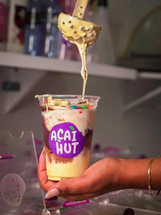 Imagem de um copo de açaí